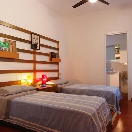 Fiore Bed and Breakfast Πέζαρο