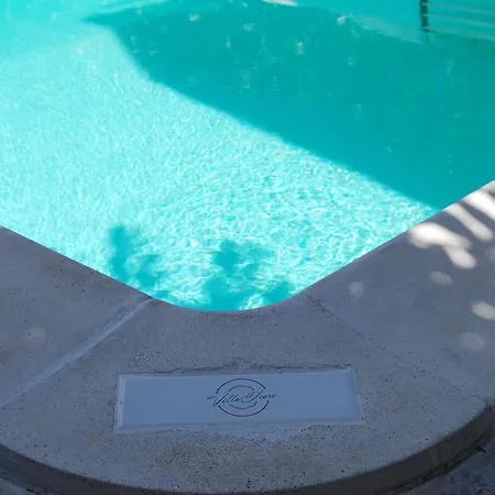 Fiore Bed and Breakfast *